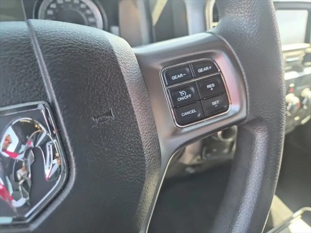 2024 Ram 1500 Classic Warlock Crew Cab 4x4 5'7" Box