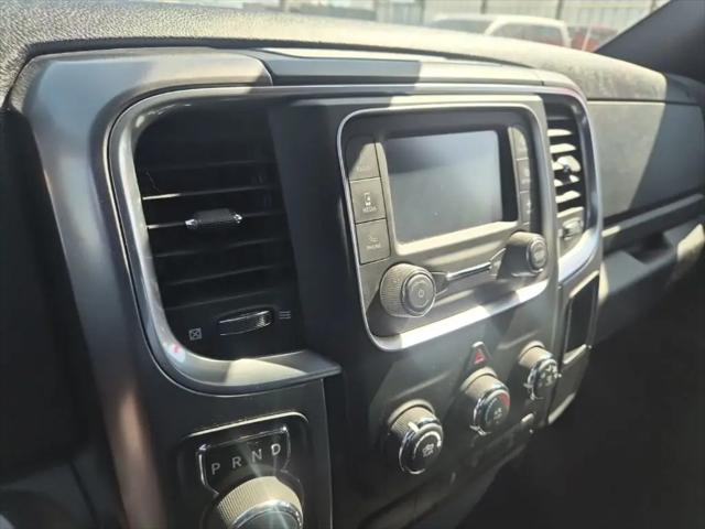 2024 Ram 1500 Classic Warlock Crew Cab 4x4 5'7" Box
