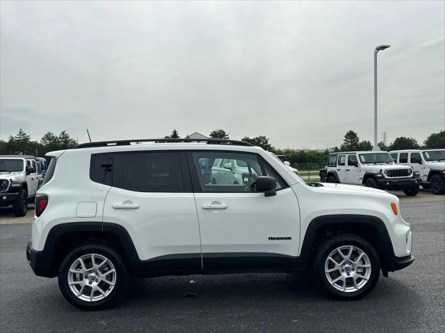 2022 Jeep Renegade Latitude 4x4