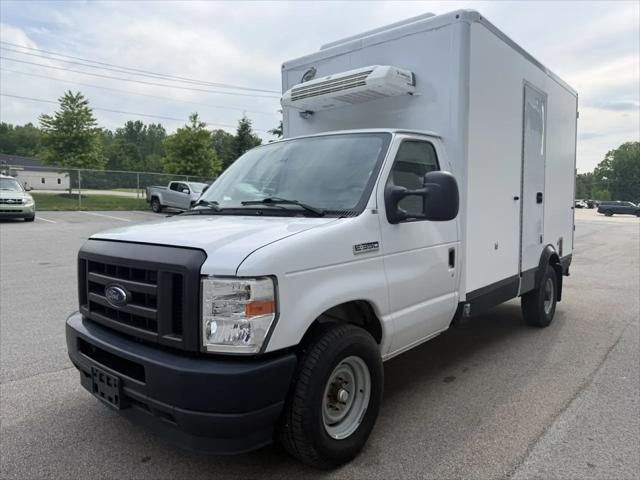 2023 Ford E-350 Cutaway Base