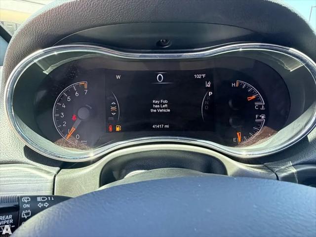 2022 Jeep Grand Cherokee Laredo X 4x4