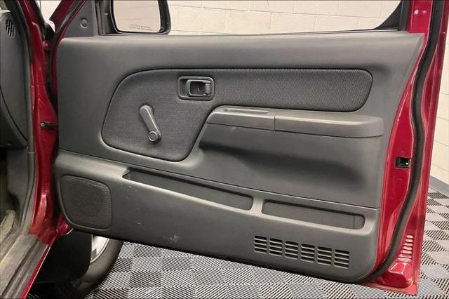 2003 Nissan Frontier XE-V6