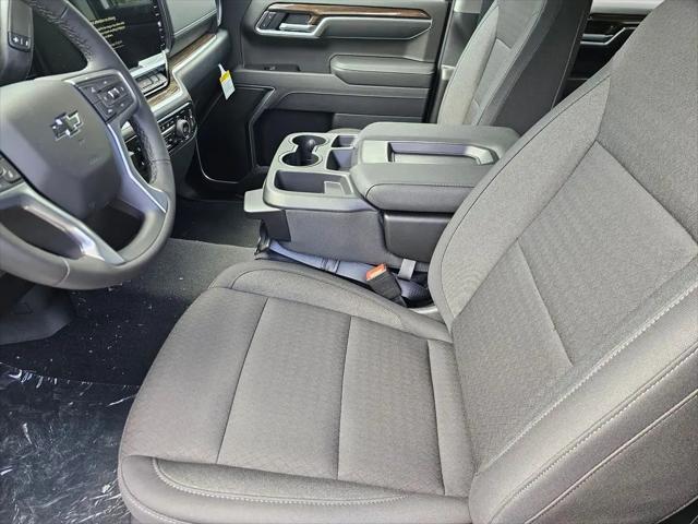 2026 Chevrolet Silverado 1500 4WD Crew Cab Short Bed RST