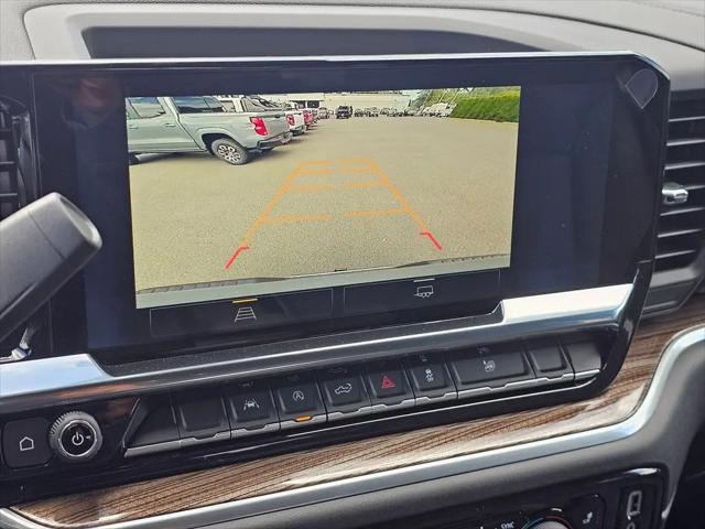 2026 Chevrolet Silverado 1500 4WD Crew Cab Short Bed RST