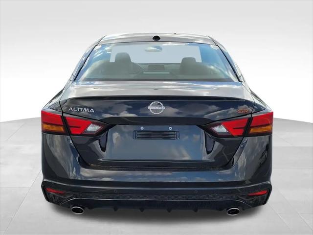 2026 Nissan Altima SR FWD