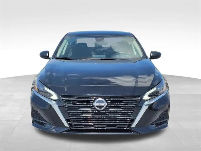2026 Nissan Altima SV FWD