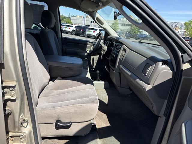 2004 Dodge Ram 1500 SLT/Laramie