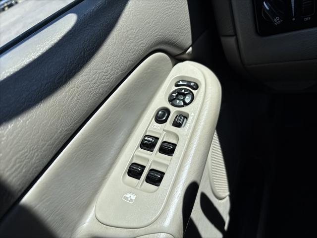 2004 Dodge Ram 1500 SLT/Laramie