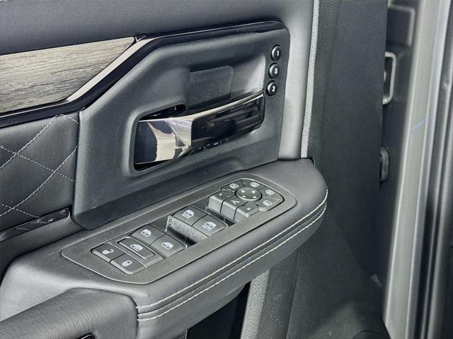 2026 Ram 3500 Limited Mega Cab 4x4 6'4" Box
