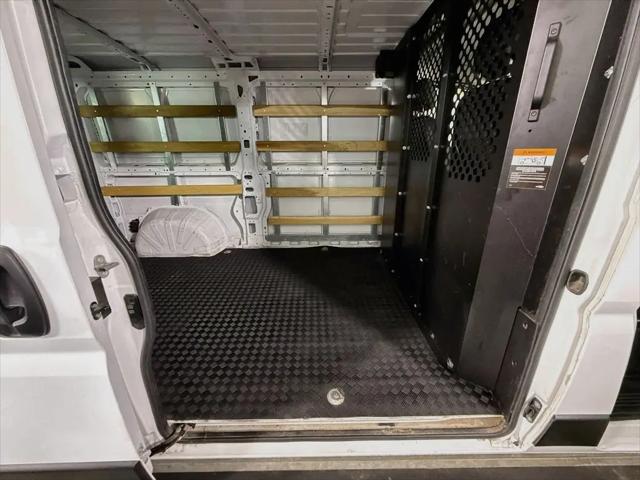 2025 Ram ProMaster 2500 Cargo Van Tradesman Low Roof 136" WB w/Pass Seat