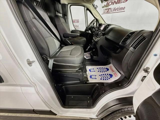 2025 Ram ProMaster 2500 Cargo Van Tradesman Low Roof 136" WB w/Pass Seat