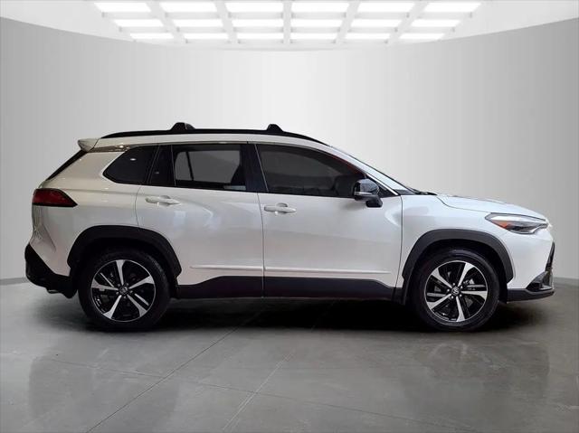 2025 Toyota Corolla Cross Hybrid XSE