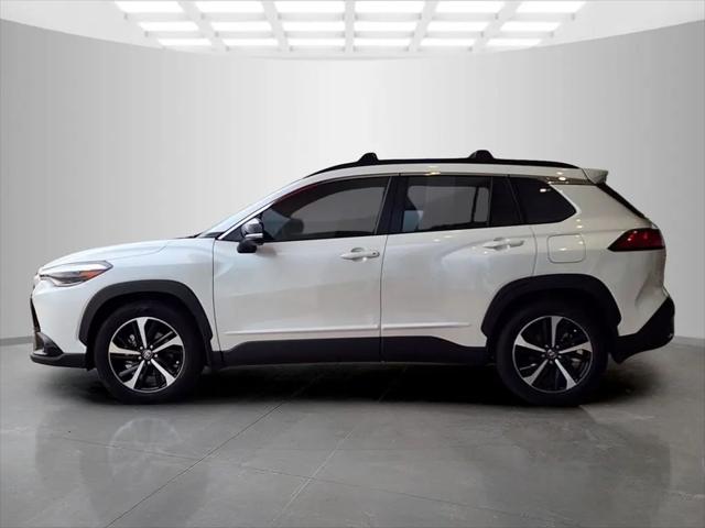 2025 Toyota Corolla Cross Hybrid XSE
