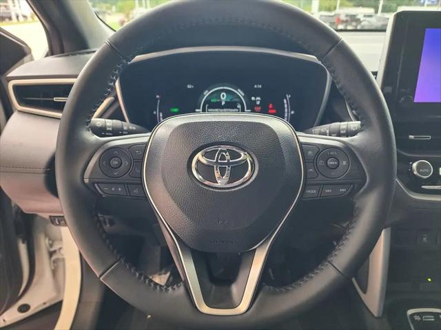 2025 Toyota Corolla Cross Hybrid XSE