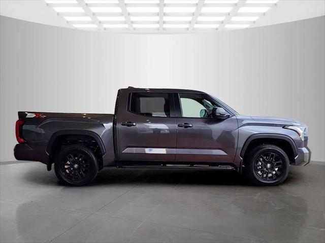 2026 Toyota Tundra SR5 CrewMax 5.5' Bed