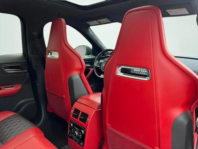 2019 Jaguar F-PACE SVR