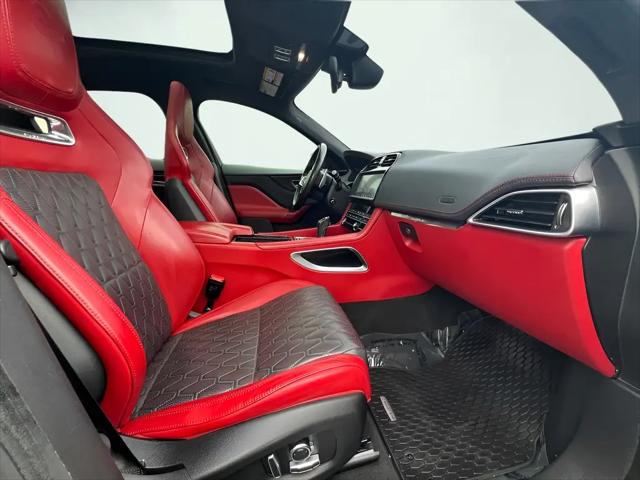 2019 Jaguar F-PACE SVR