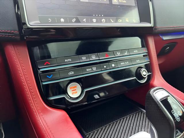 2019 Jaguar F-PACE SVR