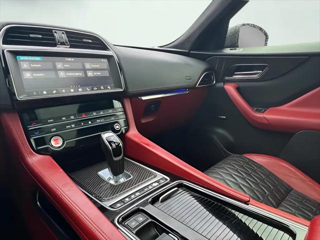 2019 Jaguar F-PACE SVR