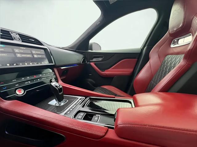 2019 Jaguar F-PACE SVR