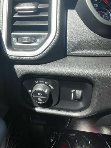2023 Ram 1500 Big Horn Crew Cab 4x4 5'7" Box