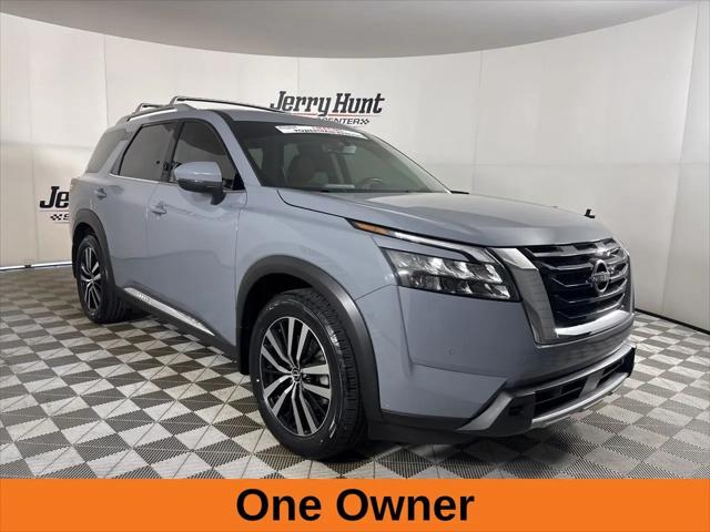 2025 Nissan Pathfinder Platinum 4WD