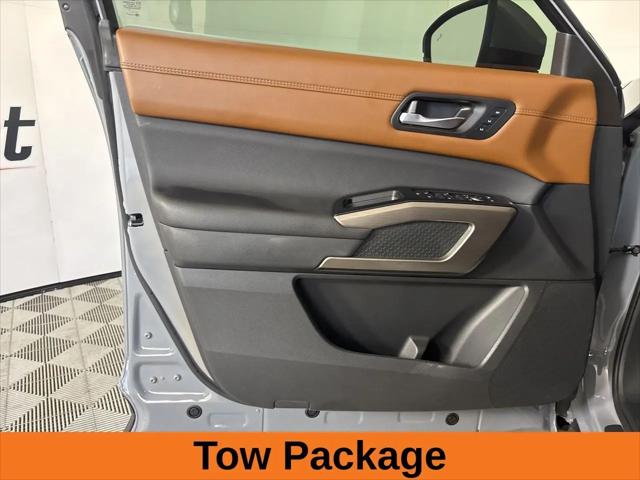 2025 Nissan Pathfinder Platinum 4WD