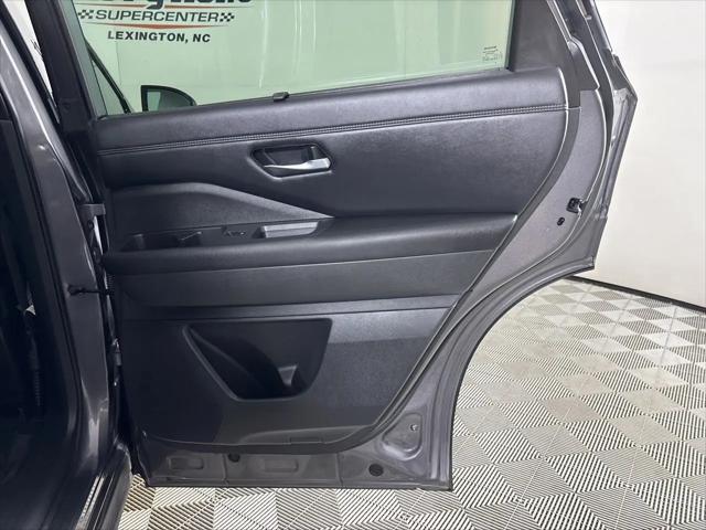 2024 Nissan Pathfinder Platinum 4WD