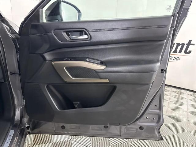 2024 Nissan Pathfinder Platinum 4WD