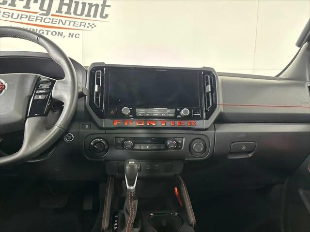 2025 Nissan Frontier Crew Cab PRO-4X 4x4