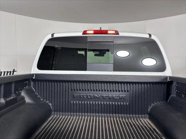 2025 Nissan Frontier Crew Cab PRO-4X 4x4