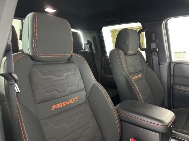 2025 Nissan Frontier Crew Cab PRO-4X 4x4