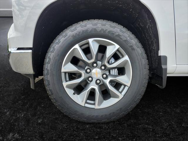 2026 Chevrolet Silverado 1500 4WD Crew Cab Short Bed LT with 2FL