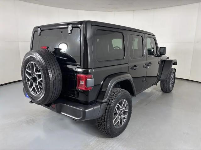 2025 Jeep Wrangler 4-Door Sahara 4x4