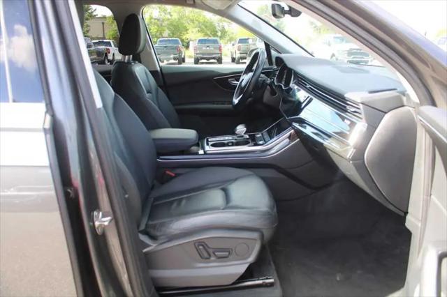 2022 Audi Q7 Premium Plus 55 TFSI quattro Tiptronic