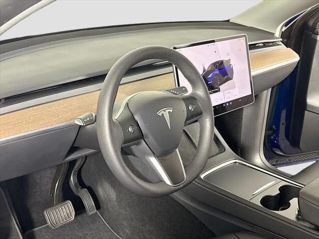 2024 Tesla Model Y Long Range Dual Motor All-Wheel Drive