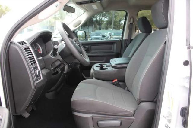 2024 Ram 1500 Classic Tradesman Crew Cab 4x2 5'7" Box