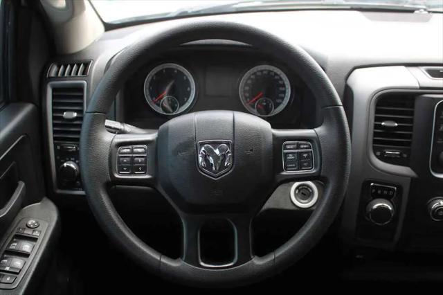 2024 Ram 1500 Classic Tradesman Crew Cab 4x2 5'7" Box