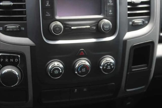 2024 Ram 1500 Classic Tradesman Crew Cab 4x2 5'7" Box