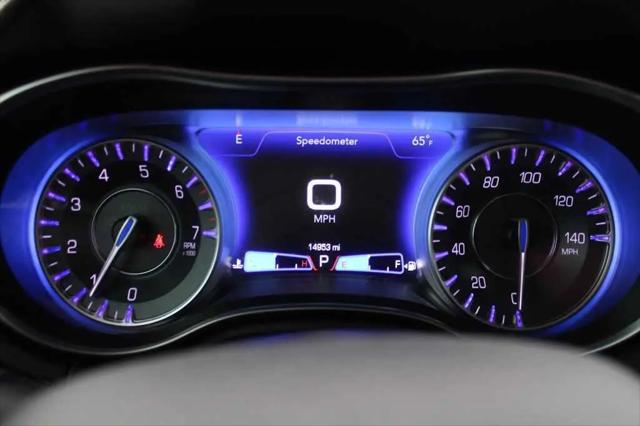 2023 Chrysler 300 Touring L