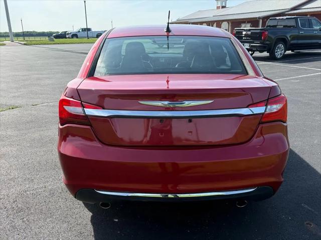 2014 Chrysler 200 Limited