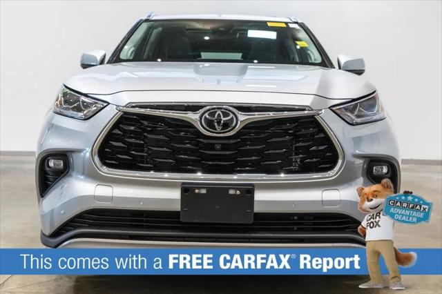 2022 Toyota Highlander Platinum