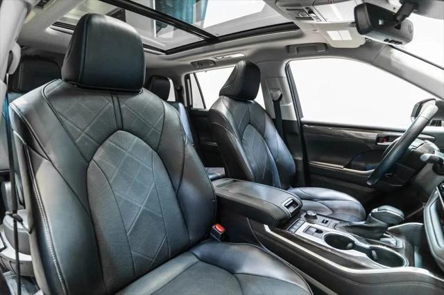 2022 Toyota Highlander Platinum