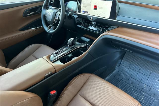 2025 Toyota Crown Signia Limited