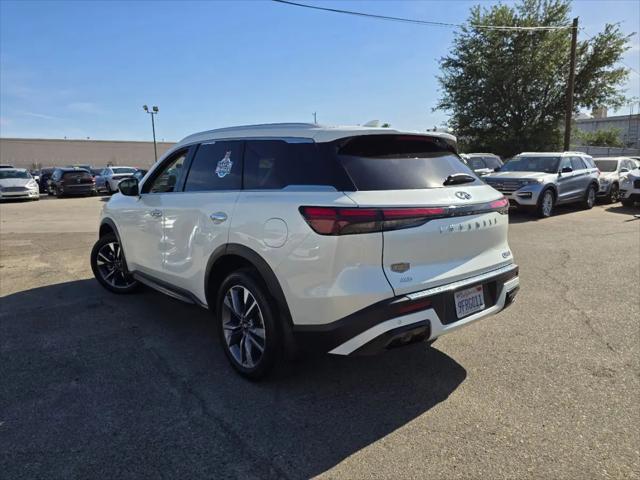 2023 INFINITI QX60 LUXE AWD
