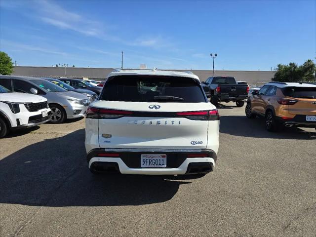 2023 INFINITI QX60 LUXE AWD