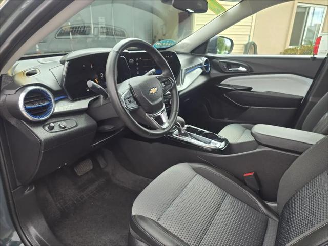 2025 Chevrolet Trax FWD LT
