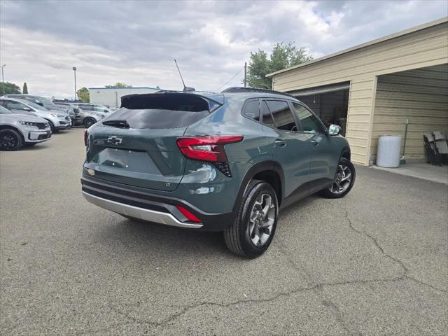2025 Chevrolet Trax FWD LT