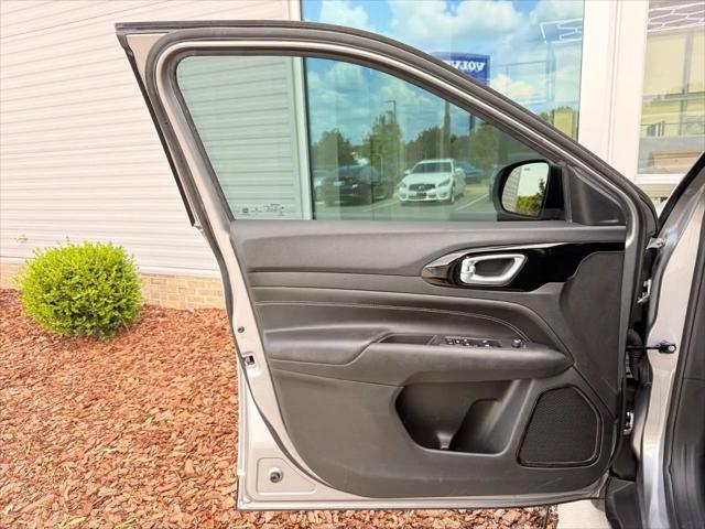 2023 Jeep Compass Altitude 4x4