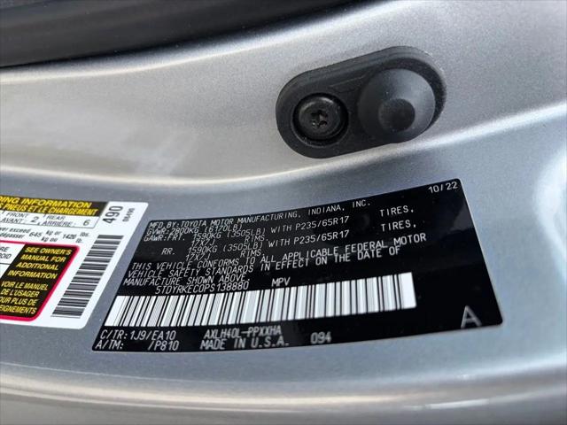 2023 Toyota Sienna XLE
